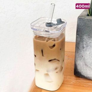 كوب زجاج شفاف مربع بغطاء وشفاط 400 مل