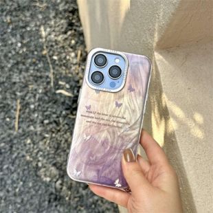 غطاء حماية صلب بنقشة فراشة لأجهزة آيفون