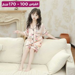 طقم بيجامة شورت من الحرير بأكمام قصيرة ورسوم كرتونية للأطفال