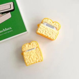 غطاء حماية بتصميم Simulated Toast لسماعات AirPods