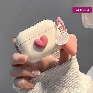غطاء حماية مع ميدالية بتصميم Smiley Face لسماعات AirPods 4
