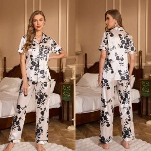 Summer Set with Floating Light Design for Women