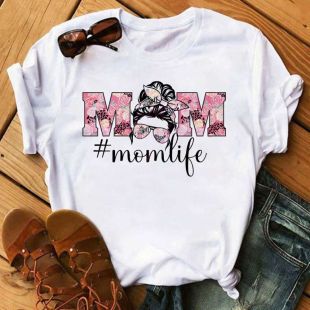Luxurious Women's Printed Half Sleeve T-Shirt