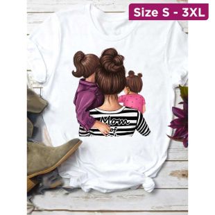 Classy Short-Sleeve Printed Top for Moms