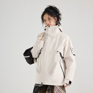 جاكيت أنيق مقاوم للماء بغطاء رأس للأنشطة الخارجية