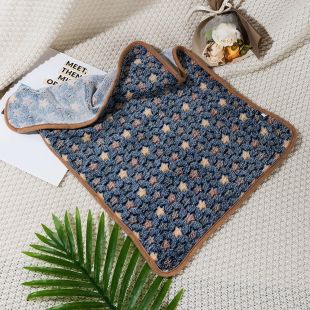Velvet Stars Print Blanket for Pets