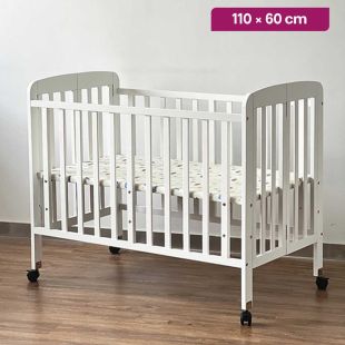 Pine Wood Baby Crib with Mosquito Net and Wheels 110 × 60 cm