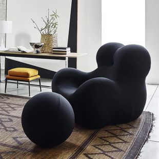 Foam Lounge Chair with Ball Footrest 117 &times; 102 &times; 95 cm