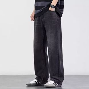 Vintage American Style Loose Fit Summer Jeans For Men