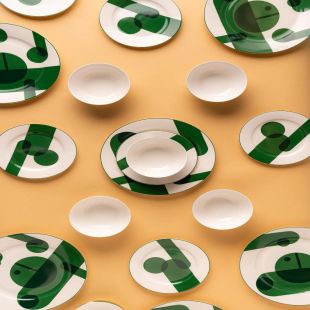 طقم عشاء 18 قطعة من Waba